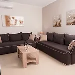 منزل ريفي A Perfect Summer Destination Next To The Sea Mikrá Mandínia