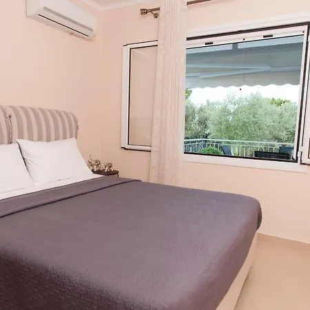 A Perfect Summer Destination Next To The Sea