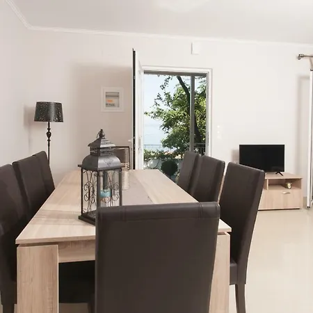 A Perfect Summer Destination Next To The Sea Landhaus *